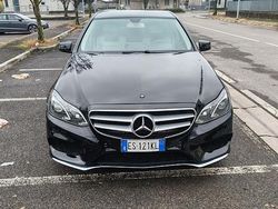 Nero Usata 2013 Mercedes E250 Tre volumi | 10.000 €