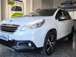 Bianco Usata 2015 Peugeot 2008 Allure SUV | 8300 € (Buon prezzo)