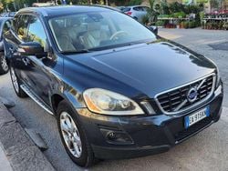 Verde Usata 2010 Volvo XC60 Summum SUV | 9999 € (Buon prezzo)