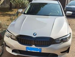 Argento Usata 2020 BMW 318 Advantage Station wagon | 25.350 € (Cara)