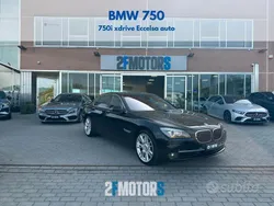 Nero Usata 2010 BMW 750 Tre volumi | 17.500 €