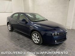 Blu Usata 2006 Alfa Romeo 159 Distinctive Tre volumi | 6950 € (Molto cara)