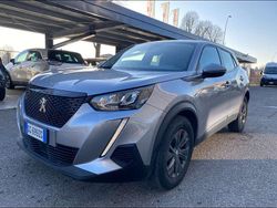 Argento Usata 2021 Peugeot 2008 Active SUV | 15.400 € (Buon prezzo)