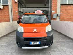 Arancione Usata 2010 Citroën Nemo Monovolume | 4900 € (Buon prezzo)