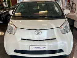 White pearl Usata 2012 Toyota iQ Due volumi | 8500 € (Buon prezzo)