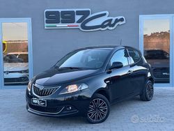 Nero Usata 2023 Lancia Ypsilon Gold Due volumi | 13.199 € (Buon prezzo)