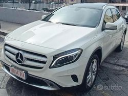 Bianco Usata 2015 Mercedes GLA200 Premium SUV | 18.000 € (Cara)