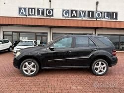 Nero Usata 2007 Mercedes 320 Station wagon | 4900 €