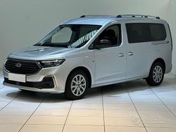 Grigio Usata 2023 Ford Tourneo Connect Monovolume | 24.900 € (Ottimo prezzo)