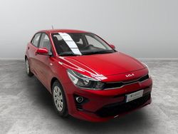 Rosso Usata 2022 Kia Rio Style Tre volumi | 14.900 € (Buon prezzo)