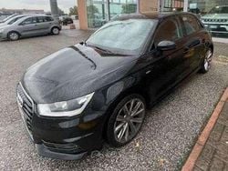 Nero Usata 2017 Audi A1 Sportback Sport Due volumi | 11.000 € (Buon prezzo)