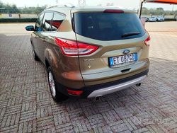 Verde Usata 2013 Ford Kuga Titanium SUV | 8490 € (Buon prezzo)