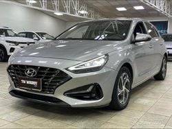 Gray Usata 2023 Hyundai i30 Prime Tre volumi | 14.500 € (Buon prezzo)