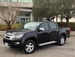 Nero Usata 2014 Isuzu D-Max SUV | 9900 € (Molto cara)