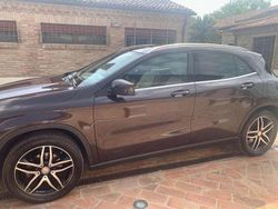 Marrone Usata 2016 Mercedes GLA200 Business SUV | 15.000 € (Buon prezzo)
