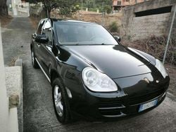 Nero Usata 2005 Porsche Cayenne SUV | 8700 € (Molto cara)