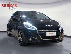 Nero Usata 2016 Peugeot 208 GT-line Due volumi | 9900 € (Buon prezzo)