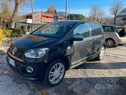 Nero Usata 2014 VW up! Move Due volumi | 5600 € (Buon prezzo)