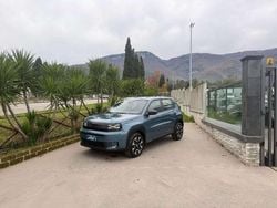 Bianco Nuova 2025 Fiat Grande Panda Icon Due volumi | 20.990 € (Buon prezzo)