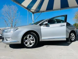 Argento Usata 2009 Citroën C5 Dynamique Tre volumi | 5490 € (Molto cara)