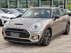Grigio Usata 2019 Mini Cooper Clubman Hype Station wagon | 19.900 € (Ottimo prezzo)