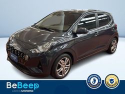 Grigio metallizzato Usata 2022 Hyundai i10 Due volumi | 13.500 € (Cara)