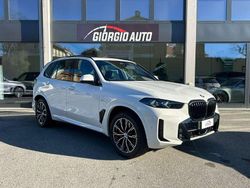 Bianco Usata 2025 BMW X5 M Sport SUV | 78.890 € (Ottimo prezzo)