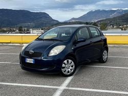 Blu Usata 2007 Toyota Yaris Sol Tre volumi | 3000 € (Buon prezzo)