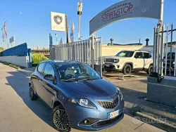 Blu/azzurro Usata 2023 Lancia Ypsilon S Due volumi | 11.250 € (Ottimo prezzo)