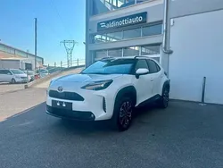 Bianco Nuova 2025 Toyota Yaris Trend SUV | 28.500 €