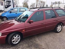 Rosso Usata 1997 Ford Escort Ghia Station wagon | 2800 €