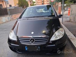Nero Usata 2006 Mercedes A160 Due volumi | 1400 € (Buon prezzo)