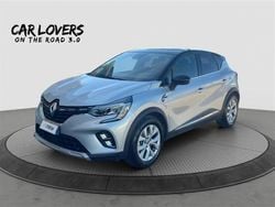 Grigio chiaro Usata 2022 Renault Captur Intens SUV | 19.490 € (Buon prezzo)