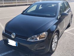 Nero Usata 2015 VW Golf VII Comfortline Tre volumi | 8400 € (Ottimo prezzo)