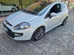 Bianco Usata 2010 Fiat Punto Evo Sport Due volumi | 2850 € (Buon prezzo)