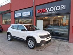 Bianco Nuova 2025 Jeep Avenger Altitude SUV | 23.900 € (Buon prezzo)