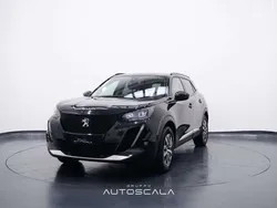 Nero Usata 2021 Peugeot e-2008 Allure SUV | 16.990 € (Ottimo prezzo)