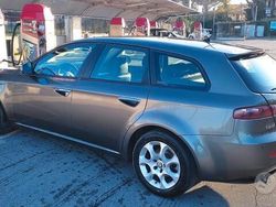 Usata 2007 Alfa Romeo 159 Station wagon | 2900 € (Buon prezzo)
