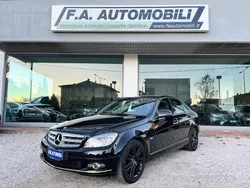 Nero Usata 2008 Mercedes C180 Avantgarde Tre volumi | 8800 € (Cara)