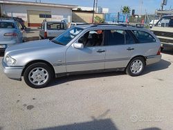 Argento Usata 1997 Mercedes C200 Elegance Tre volumi | 3800 € (Cara)