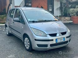 Grigio Usata 2006 Mitsubishi Colt Inform Tre volumi | 2800 € (Buon prezzo)