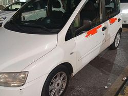 Usata 2006 Fiat Multipla Monovolume | 800 € (Buon prezzo)