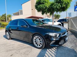 Nero Usata 2020 Mercedes A180 Tre volumi | 21.500 € (Buon prezzo)