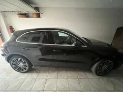 Nero Usata 2016 Porsche Macan Turbo SUV | 43.500 € (Super prezzo)