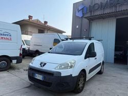 Bianco Usata 2010 Peugeot Partner Monovolume | 2900 € (Buon prezzo)