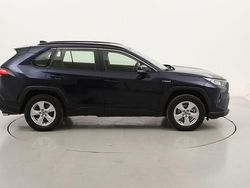 Usata 2021 Toyota RAV4 Hybrid Business Edition SUV | 24.590 € (Ottimo prezzo)