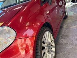 Rosso Usata 2007 Fiat Grande Punto Sport Due volumi | 3800 € (Buon prezzo)