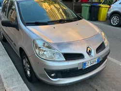 Argento Usata 2006 Renault Clio II Tre volumi | 2000 € (Buon prezzo)