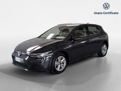 Usata 2022 VW Golf VIII Life Due volumi | 20.500 € (Buon prezzo)