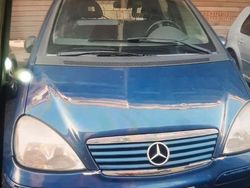 Blu Usata 2002 Mercedes A170 Tre volumi | 1500 € (Buon prezzo)